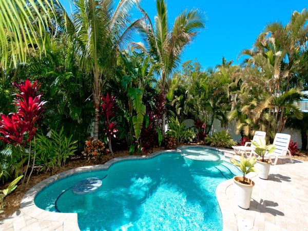 Anna Maria Island Vacation Rental Home with Pool- Sleeps 8