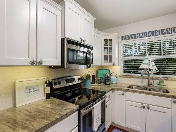 Anna Maria Island Vacation Rental Home with Pool- Sleeps 8