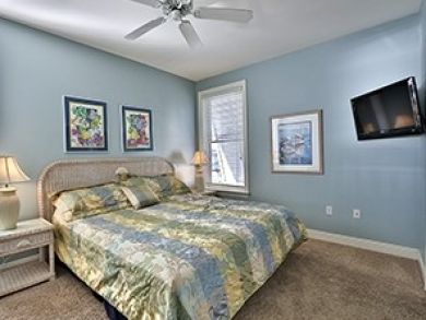 Bedroom 4 with king bed Bedroom 4 with king bed