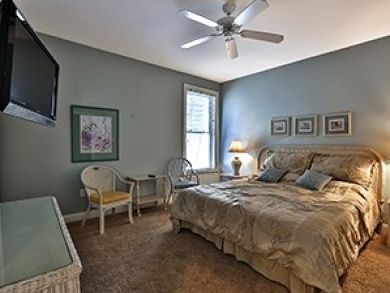 Bedroom 2 with king bed Bedroom 2 with king bed