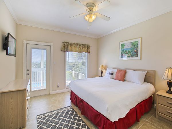 Miramar Beach Six Bedroom Posh Vacation Pool Home on Beach