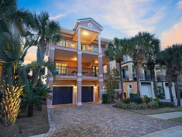 The Ultimate Destin Retreat Luxury Upscale Pool Home