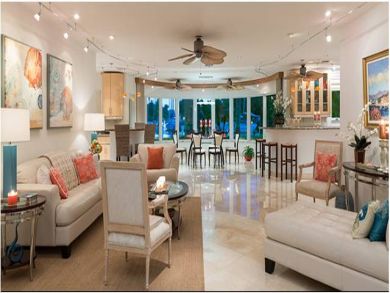 Open kitchen & dining area