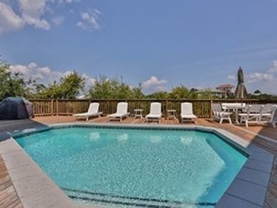 Poolside grill & sun loungers