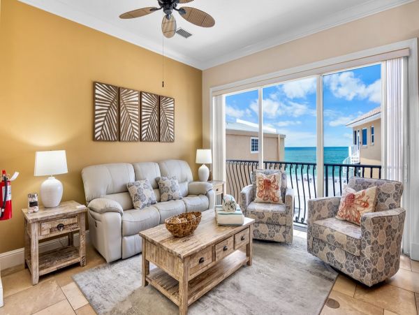 Anna Maria Island Beachfront Condo - Luxury Gulf View Vacation Rental