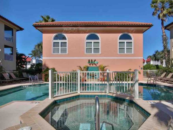 Bay to Beach Vacation Community