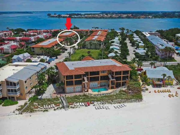 Bay to Beach Vacation Community