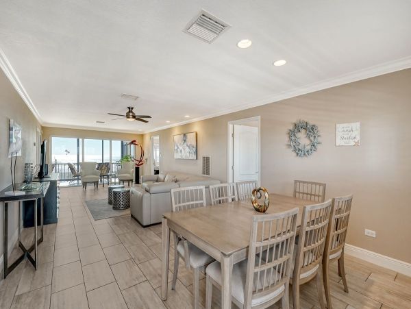 Siesta Key Beautiful Three Bedroom Vacation Penthouse
