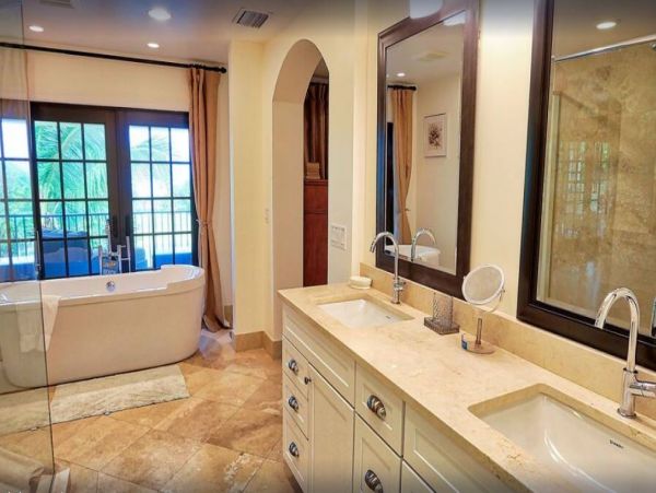 Number One Vacation Home on Captiva Island Sleeps 13 Guests