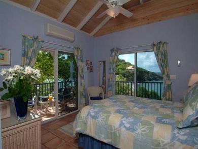 Master bedroom with queen bed