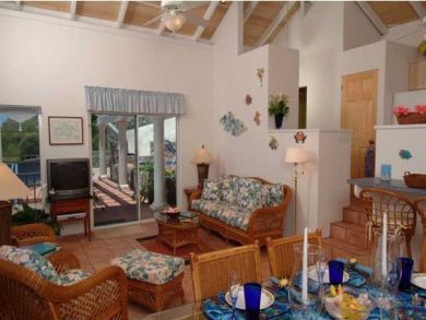 Open living& dining area