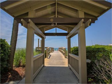 Destin Beachfront condo