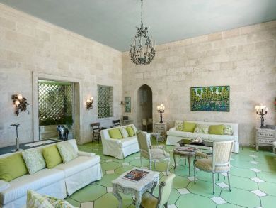 Upscale Rental on Barbados. Call Local Agent.