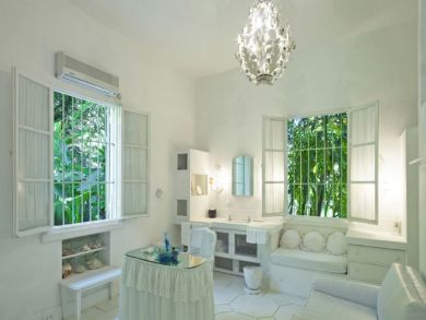 Upscale Rental on Barbados. Call Local Agent.