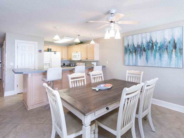 Great Three Bedroom Condo Right on the Beach in Destin