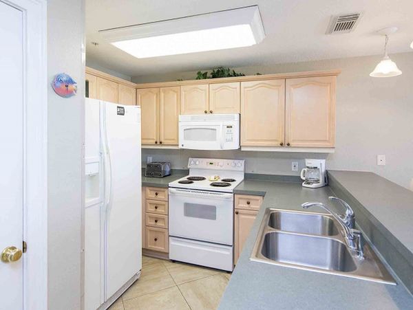 Great Three Bedroom Condo Right on the Beach in Destin