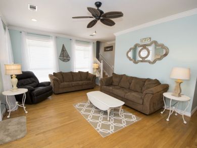 Three Bedroom Rental Sleeps 12 Guests Great Price