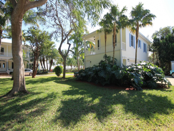 Florida Keys Five Bedroom Beach House With Private Pool