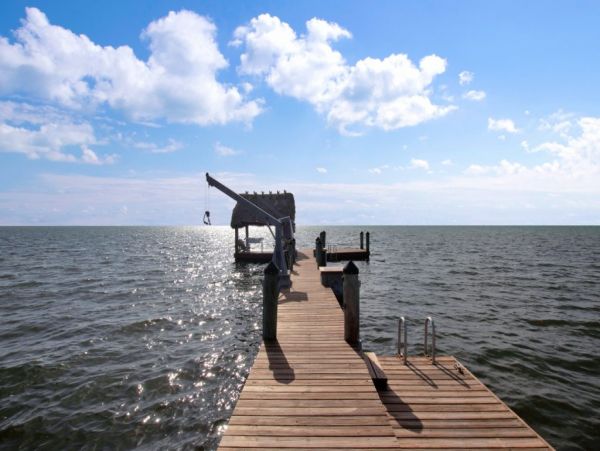 Islamorada Paradise on Beach with Pool Sleeps 8 Guests