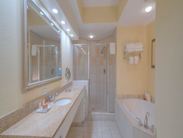 Gulf Views Fort Myers Vacation Beach. Condo Two Bedrooms