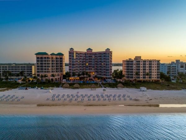 Gulf Views Fort Myers Vacation Beach. Condo Two Bedrooms