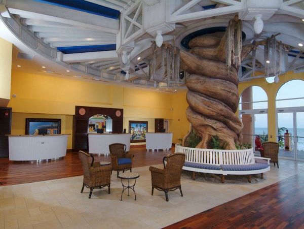 Gulf Views Fort Myers Vacation Beach. Condo Two Bedrooms