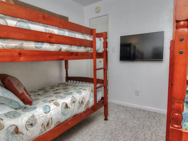 Clearwater Beach Front 2 Bedroom Condo Gulf Views Pool