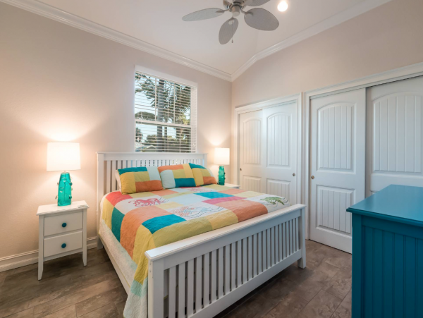 Coastal Anna Maria Island Vacation Pool Home Walk to Beach