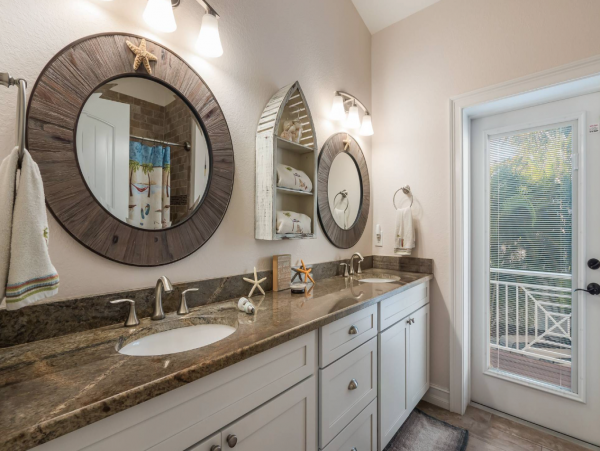 Coastal Anna Maria Island Vacation Pool Home Walk to Beach