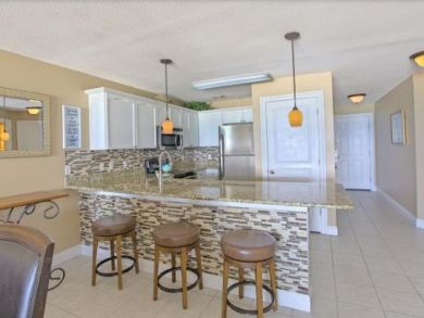 Full Gulf VIew - 3 Bedroom Vacation Rental - Sleeps 8