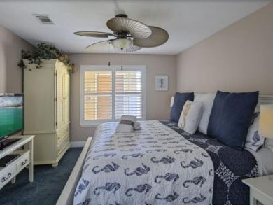Full Gulf VIew - 3 Bedroom Vacation Rental - Sleeps 8