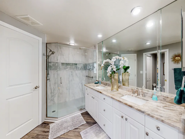 Clearwater Gulf View Beach Condo with Great Resort Amenities