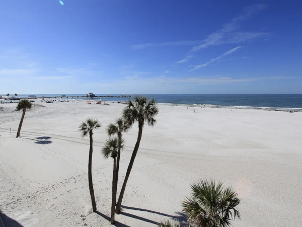 Clearwater Gulf View Beach Condo with Great Resort Amenities