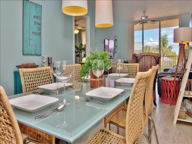 Two Bedroom Beach Vacation Condo Sleeps 8 Communal Pool
