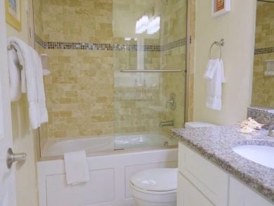 Bathroom with Tub