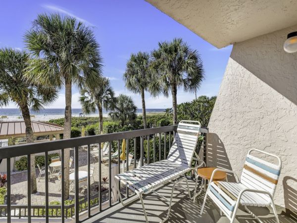 St. Petersburg One Bedroom Gulf View Vacation Condo