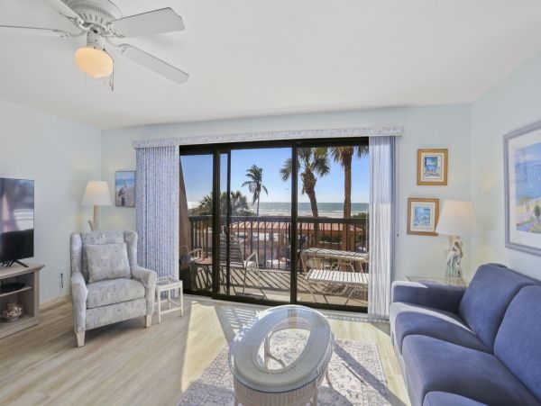 St. Petersburg One Bedroom Gulf View Vacation Condo