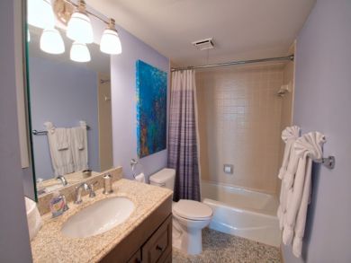 Key West 2 Bedroom 2 Bathroom Vacation Condo Rental Sleeps 8 Key West 2 Bedroom 2 Bathroom Vacation Condo Rental Sleeps 8