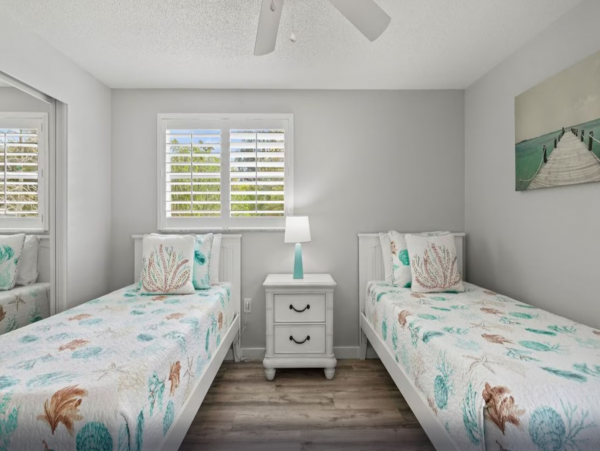 Siesta Key Vacation Rental Home 4 Bedrooms Sleeps 10