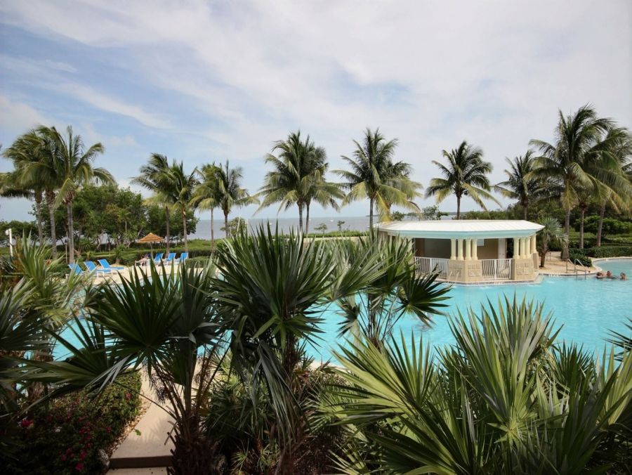 On Beach Key Largo Vacation Villa Three Bedroom Shared Pool