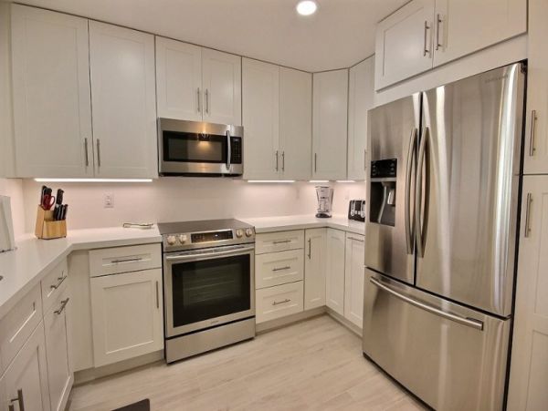 On Beach Key Largo Vacation Villa Three Bedroom Shared Pool