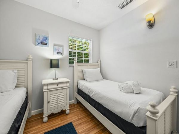 Holmes Beach Vacation Pool Home