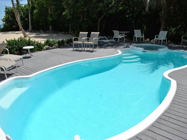 Oceanfront Four Bedroom Upper Keys Rentals