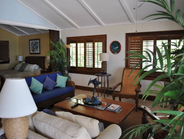 Oceanfront Four Bedroom Upper Keys Rentals