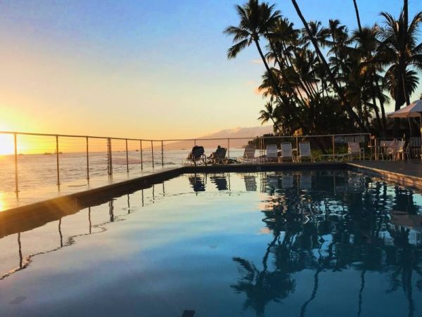 Lahaina Vacation Rental Beach Condo Full Ocean View Sleeps 8