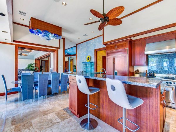 Big Island Luxury Four Bedroom Beachfront Home