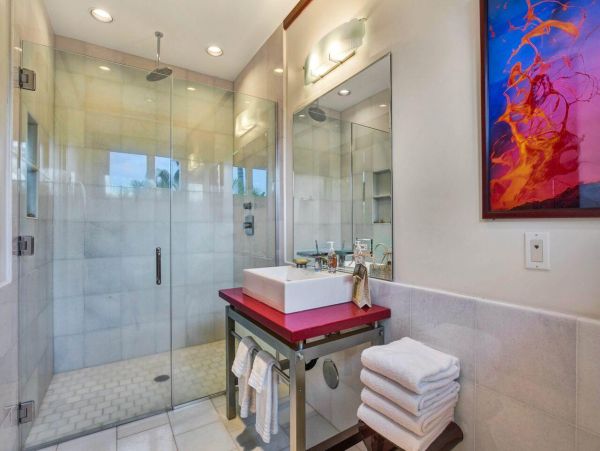 Big Island Luxury Four Bedroom Beachfront Home