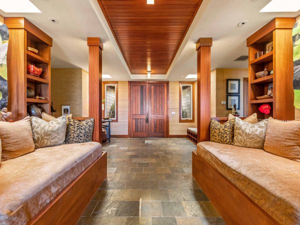Kailua-Kona Vacation Home Three Bedroom