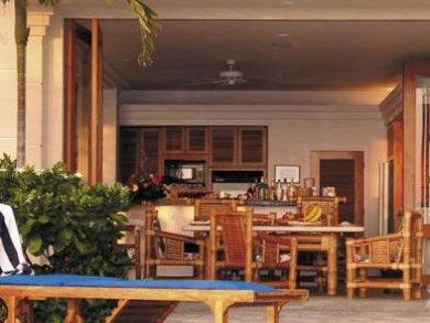 Ocean front living area Ocean front living area