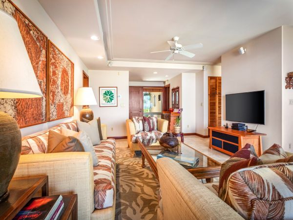 Beautiful Kailua-Kona Vacation Villa Just Steps from Beach